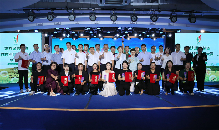 合影3.jpg